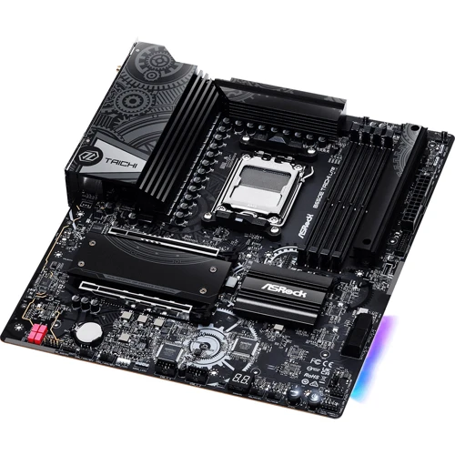 ASRock B650E Taichi Lite: Разъемы на плате USB Type-C, USB 3.2 Gen 1, USB 2.0, M.2, SATA 3.0