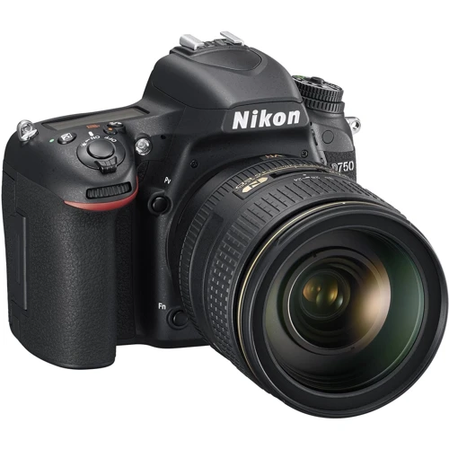 Nikon D750 Kit (24-120mm) VR: Размер матрицы, мм 36x24