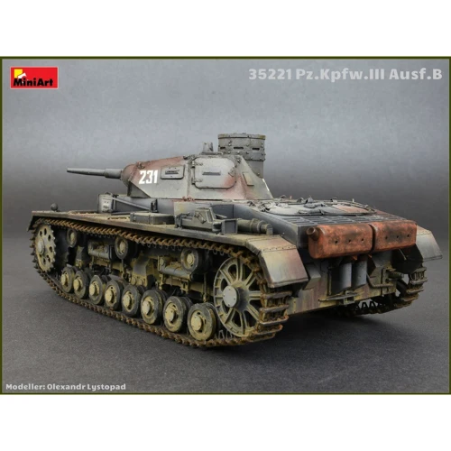 Сборная модель MiniArt Танк Pz.Kpfw.III Ausf.B с экипажем (MA35221) фото 9