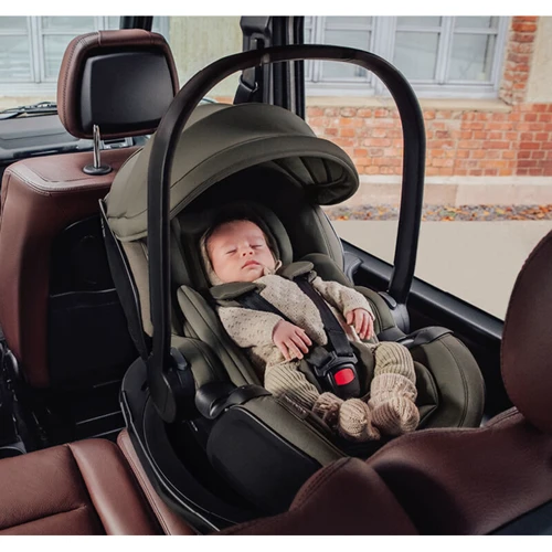 Автокрісло BRITAX-ROMER BABY-SAFE LUX Linen Grey (2000040843): Кріплення Isofix ISOFIX с упором в пол