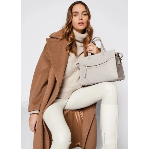 Сумка жіноча Furla Meraviglia М Tote молочна (WB00342BX03900852S): Застібка Молния