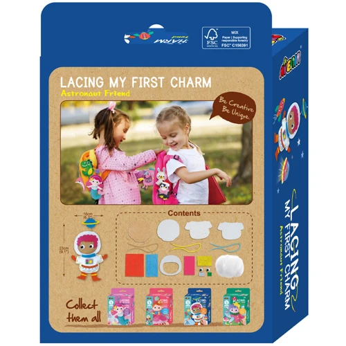 Набор для творчества Avenir шитье брелока Астронавт 3 уровень (6004189)