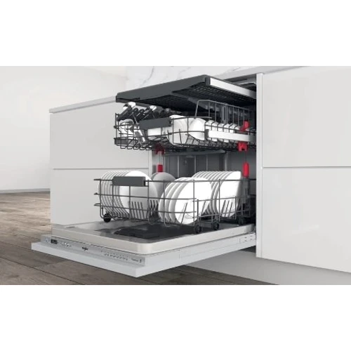 Встраиваемая посудомоечная машина Whirlpool WIC 3C34 PFE S: Вместимость (комплектов) 14