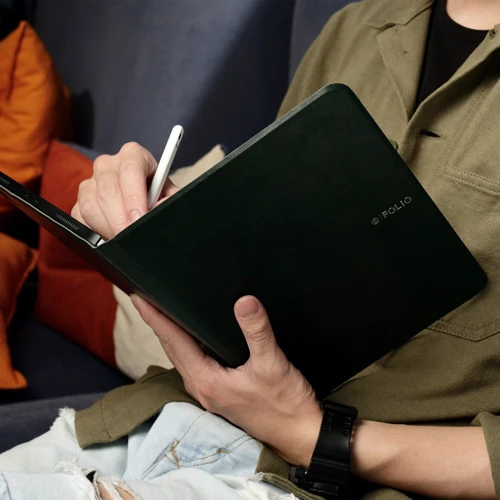 Аксессуар для iPad SwitchEasy CoverBuddy Folio Lite Army Green (GS-109-99-181-108) for iPad Air 13 (2024 / 2025) / iPad Pro 12.9 (2018-2022): Материал искусственная кожа