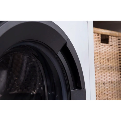 Стиральная машина Beko WTV8612XAW: Тип загрузки фронтальная