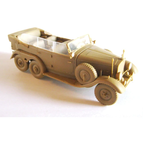 Германский легковой автомобиль G4 (производства 1939 г.) с пассажирами, G4 (1939 production), German Car with Passengers(ICM35531): Производитель ICM