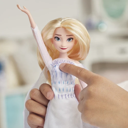 Лялька Hasbro FRZ Остання пісня Холодне Серце-2 MUSICAL ADVENTURE ELSA (E9717_E8880): Вік від 3 років