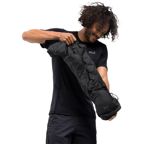Пуховик Jack Wolfskin Fairmont Men 1203591-6000 52 чорний зимовий з капюшоном: Підкладка На підкладці