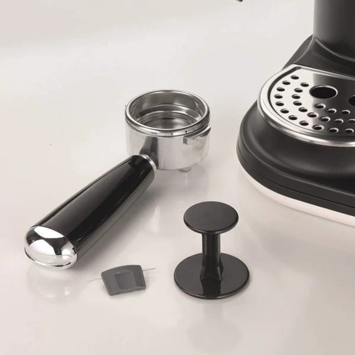 Кофеварка Ariete 1318 Black/White: Объем резервуара для воды, л 0.8
