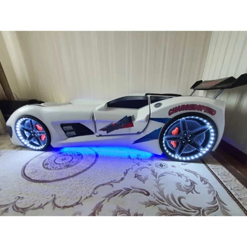 Детская кровать машина Fantasy Audi белая: Опускающаяся стенка нет