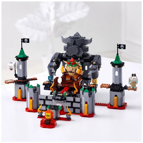 LEGO Super Mario Замок Боузера - битва с боссом (71369) фото 6