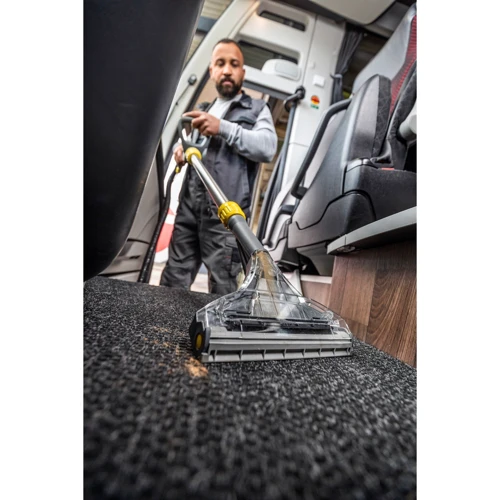 Пылесос Karcher Puzzi 8/1 Adv (1.100-241.0)