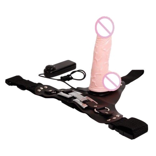 Страпон с вибрацией "Ultra passionate Harness" BW-022036