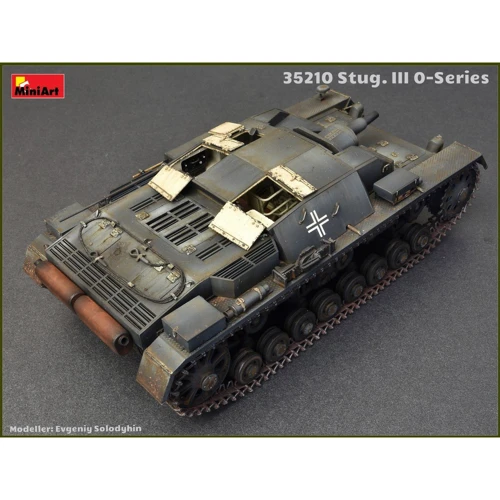 Збірна модель MiniArt САУ Stug III 0-Series (MA35210): Тип моделі танк