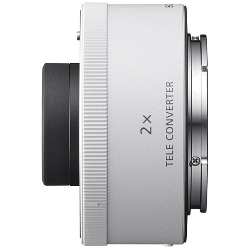 Sony SEL-20TC: Виробник Sony