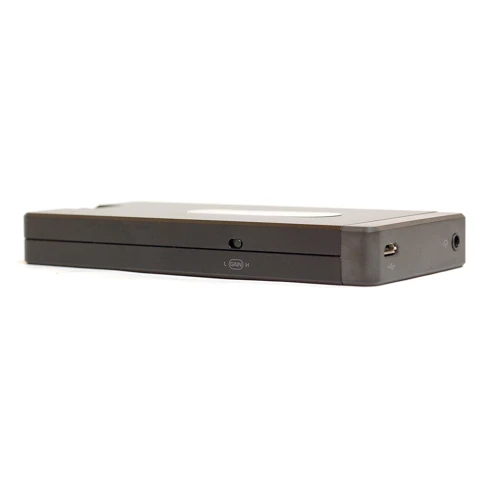Shanling H3A Black: Входы mini-jack 3.5 мм, Bluetooth, USB