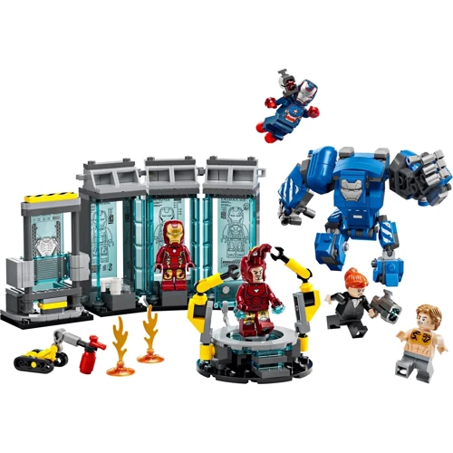 Конструктор LEGO Super Heroes Лаборатория Железного Человека: зал доспехов (76315): Количество деталей, шт. 384