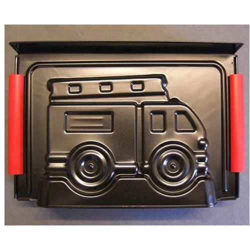 Форма объёмная Kaiser Backform Baking Pan 3d в форме пожарной машины (642024): Материал Сталь