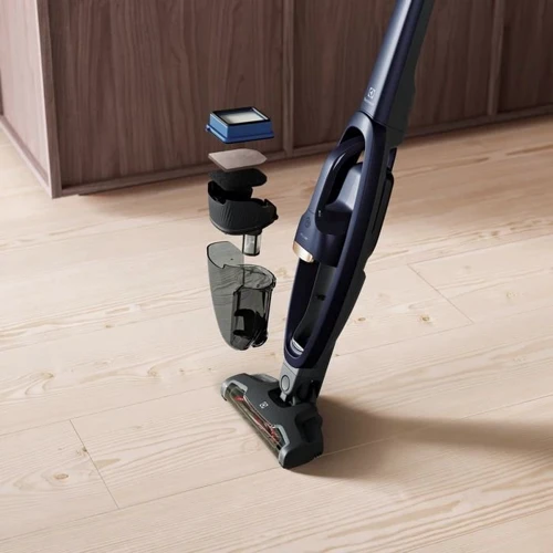 Пылесос Electrolux WQ71-50IB: Вес 3.48 кг