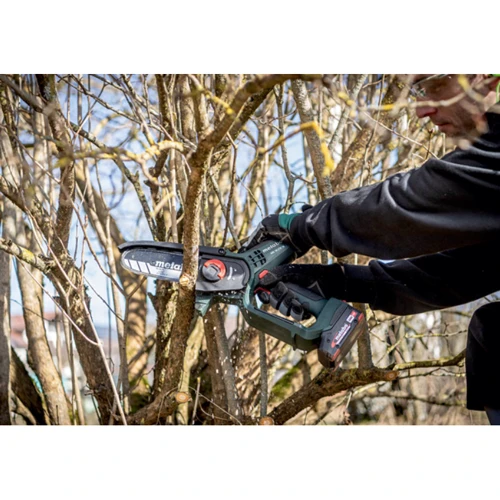 Акумуляторна міні пила Metabo MS 18 LTX 15 (600856850): Довжина шини 15 см