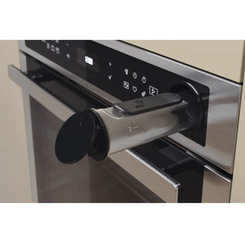 Духовой шкаф электрический Whirlpool AKZ9S 8271 IX: Приготовление на пару есть