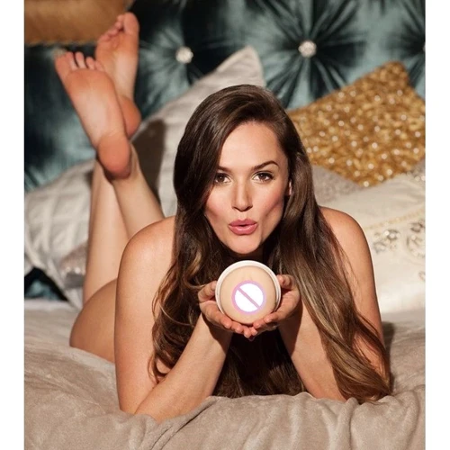Мастурбатор Fleshlight Girls: Tori Black Torrid (SIGNATURE COLLECTION)