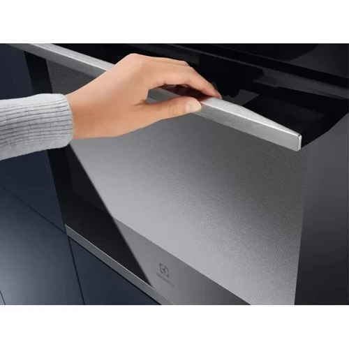 Духовой шкаф электрический Electrolux KODEC70X: Гриль есть
