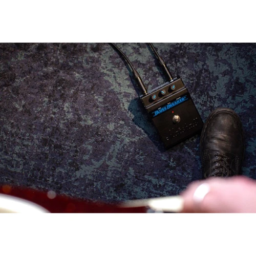 Педаль гітарних ефектів Педаль ефектів MARSHALL BLUESBREAKER RI: Габарити, мм 110 x 67 x 147