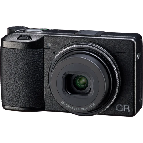 Ricoh GR III HDF (S0001248): Количество эффективных мегапикселей 24.24
