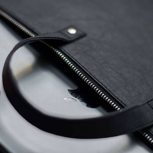 INCARNE Handmade Maryland-tex Black for MacBook Pro 13": Тип чехла чехол-сумка