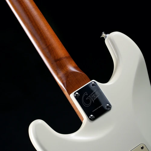 Электрогитара MOOER Standard 801 White: Форма корпуса Концертная