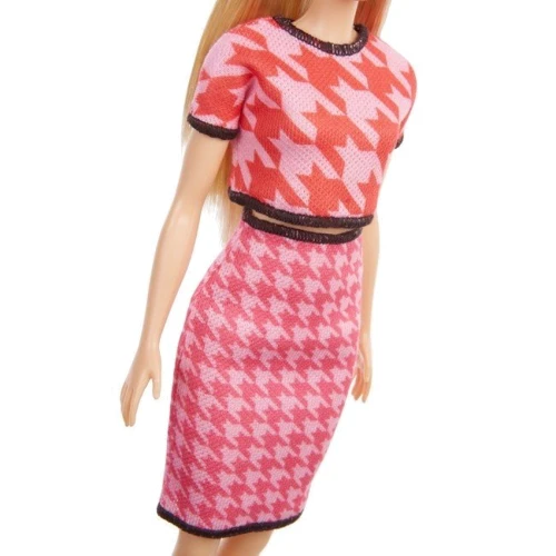 Кукла Barbie Модница в костюме в ломаную клетку (GRB59): Высота, см 29