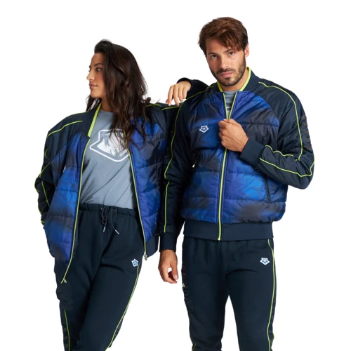 Бомбер Arena Quilted Bomber Team (004838-777) 52 (XL) синій демісезон: Підкладка На подкладке
