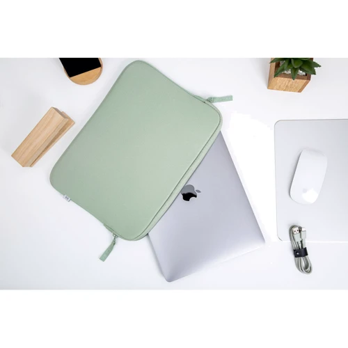 MW Horizon Sleeve Case Frosty Green (MW-410124) for MacBook 13": Материал EVA (прессованный полимер пенного типа)