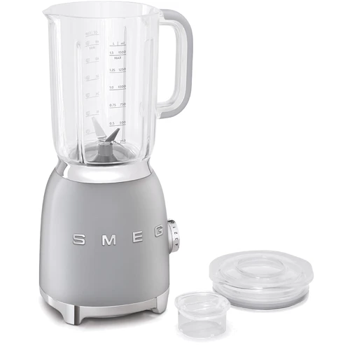 Блендер Smeg BLF01SVEU: Объем чаши, л 1.5
