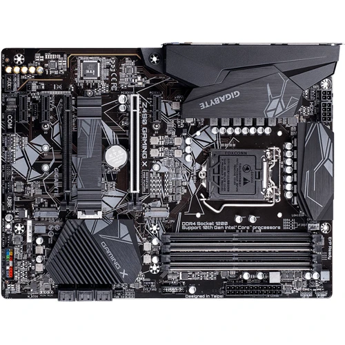 GIGABYTE Z490 GAMING X AX: Роз'єми на платі SATA 3.0, M.2