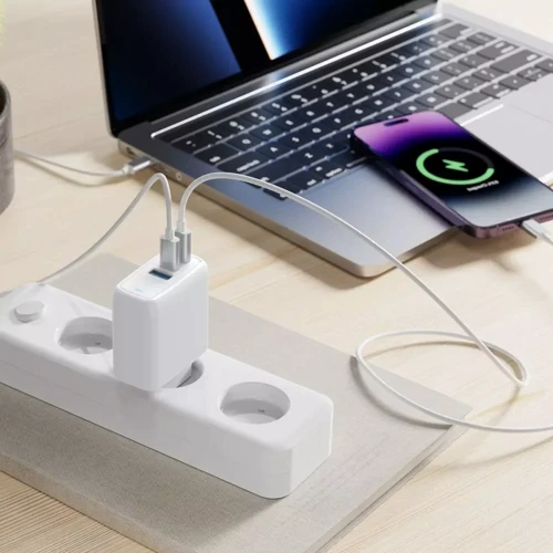 Зарядний пристрій Proove Wall Charger 2xUSB-C+USB Shot GaN 67W White: Тип сетевое