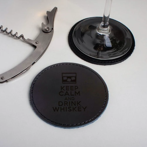Костер-подставка кожаная BeriDari "Keep calm and drink whiskey" фото 2