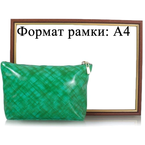 Женская косметичка Valenta зеленая (VBK27579k): Фактура Гладкая, Глянцевая