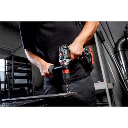 Шурупокрут Metabo GB 18 LTX BL Q I (602362840): Тип аккумулятора Li-Ion
