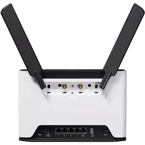 Маршрутизатор Wi-Fi Mikrotik Chateau LTE18 ax (S53UG+5HaxD2HaxD-TCEG18-EA): Кількість LAN портів 4