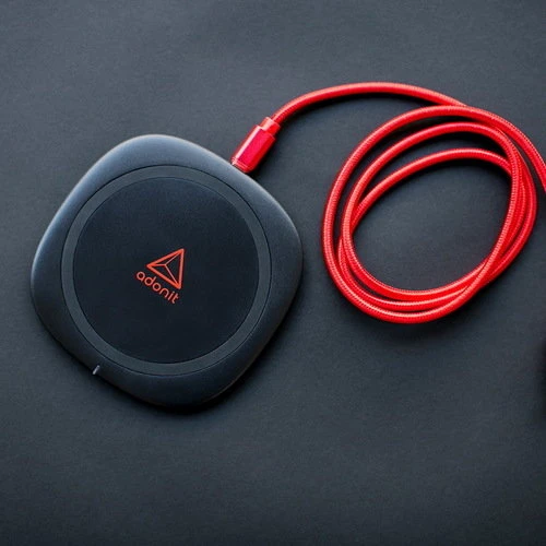 Зарядное устройство Adonit Wireless Charging 10W Black (3123-17-07-A): Тип беспроводное