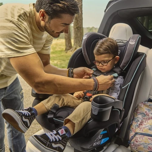 Автокресло Evenflo EveryFit LX - Olympus (группа от 1,8 до 54,4 кг): Вес ребенка от 1,8 до 54,4 кг