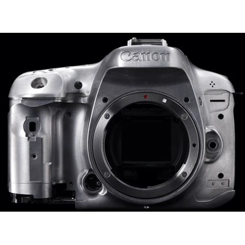 Canon EOS 7D Mark II Kit (15-85mm) IS USM Официальная гарантия: Тип матрицы CMOS