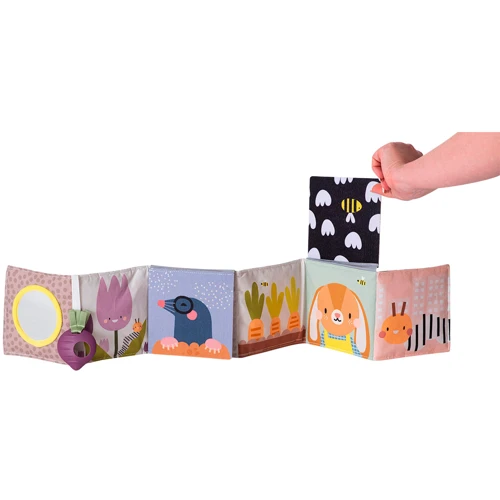 Развивающая книжка-раскладушка Taf Toys коллекции Садик в городе Зайчики (13065)