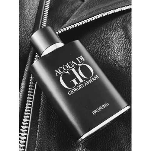Парфумована вода Giorgio Armani Acqua di Gio Profumo 125 ml: Вид тари спрей