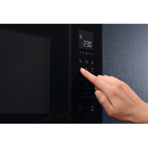 Встраиваемая микроволновая печь Electrolux LMS2203EMX: Диаметр поддона 245 мм