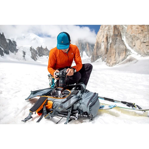 Lowepro Powder BP 500 AW Grey Orange (LP37230-PWW): Матеріал полиэстер