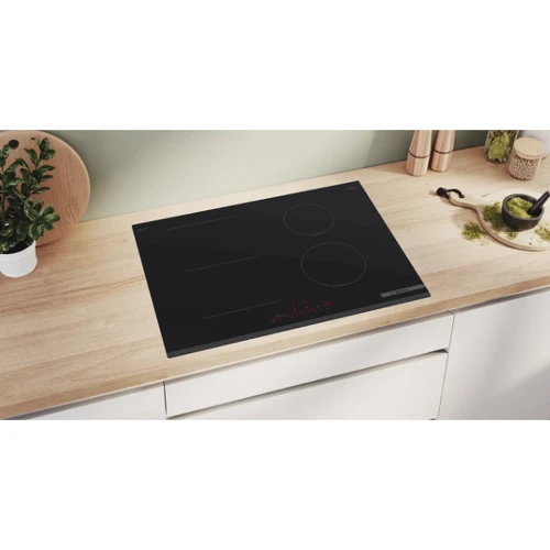 Варочная поверхность Bosch PVS731HB1E: Расположение панели Спереди посередине