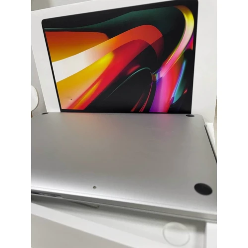 Apple MacBook Pro 16 Retina Silver with Touch Bar (MVVM2) 2019 (MacBook) (SC02CL06GMD6Q) фото 13